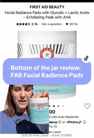 First Aid Beauty Facial Radiance Pads